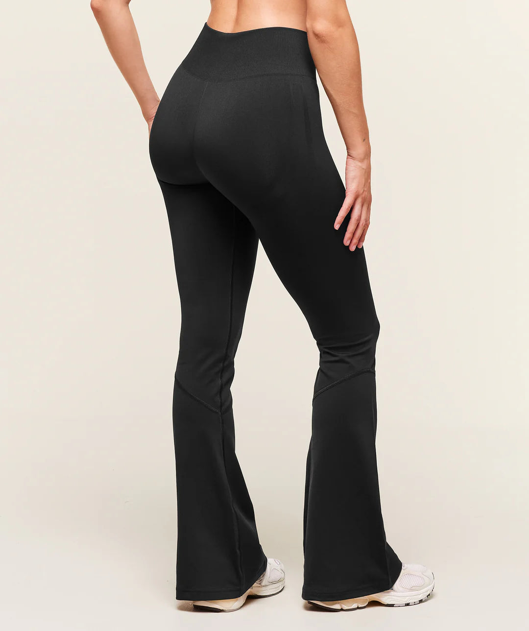 Gymshark Everyday Seamless Flared Leggings